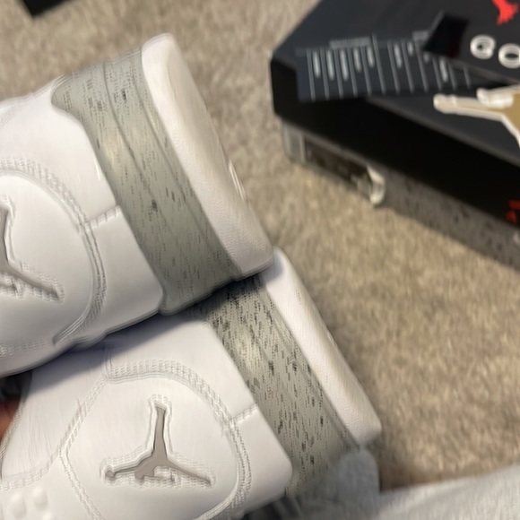 Jordan 4 retro - Picture 6 of 9